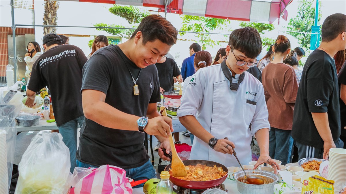 07.KSU Korean Culture Week Offers Exotic Cuisine