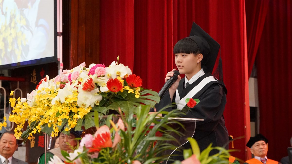 21.Presidential Blessings and Star Performance Highlight KSU’s 2026 Commencement as Over 2,200 Graduates Begin New Chapter
