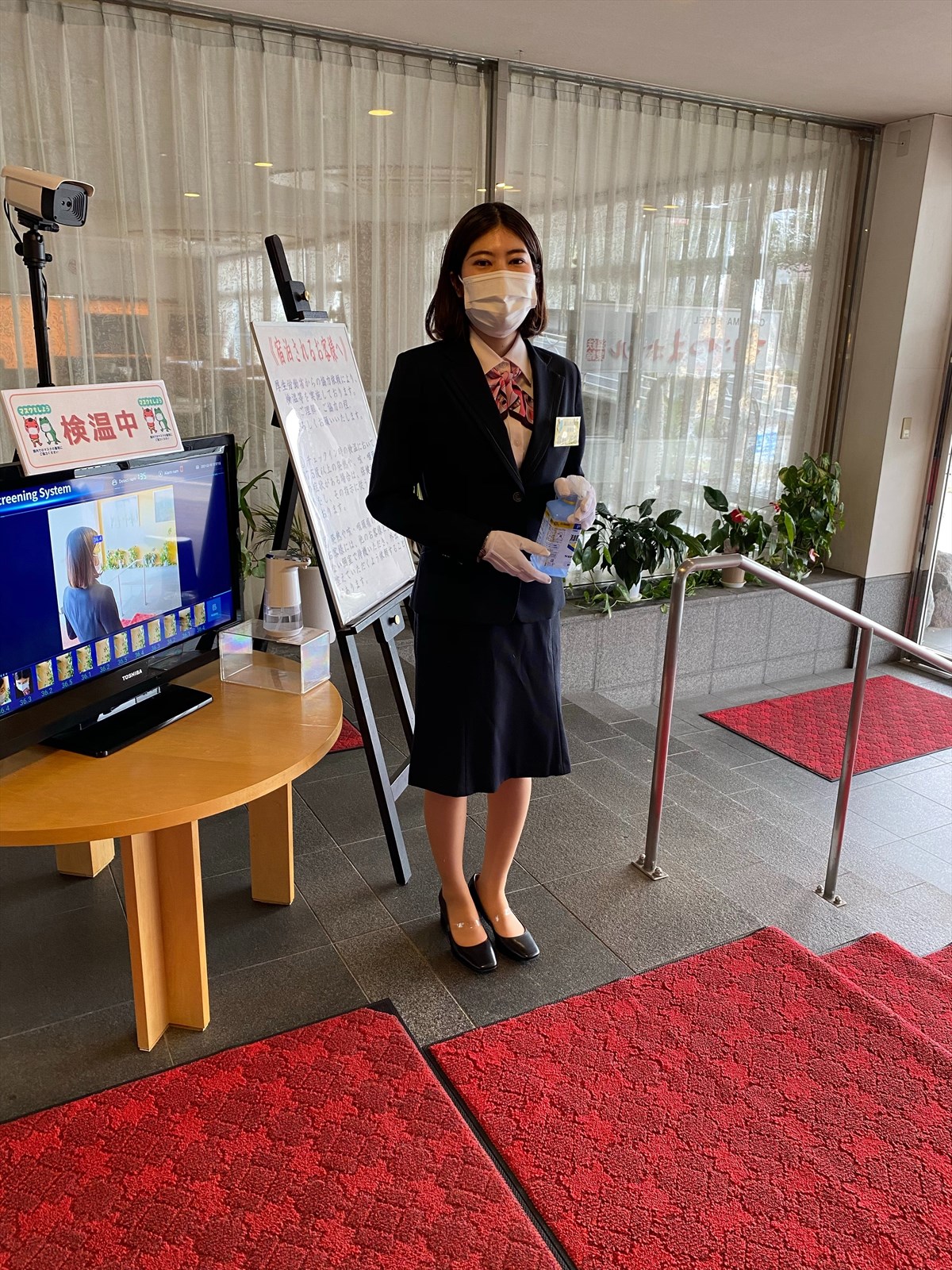 03.Three KSU Students Do Internships at Hotels in Japan During Pandemic