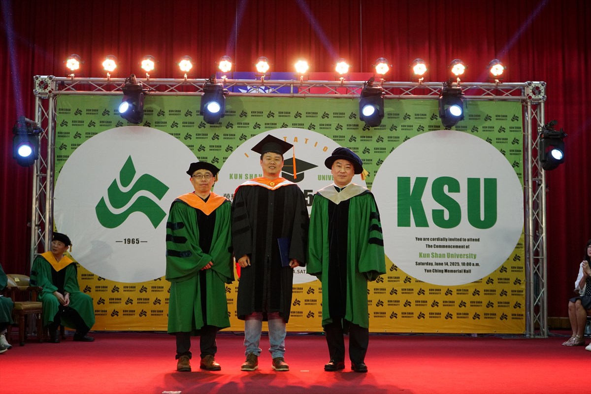 02.KSU Commencement Honors 2,200 Graduates with President Lai’s Message and a Special Musical Performance