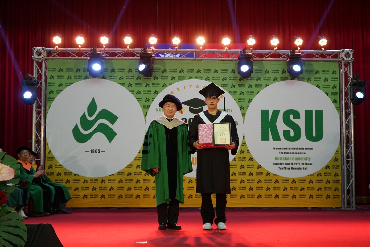 10.KSU Commencement Honors 2,200 Graduates with President Lai’s Message and a Special Musical Performance